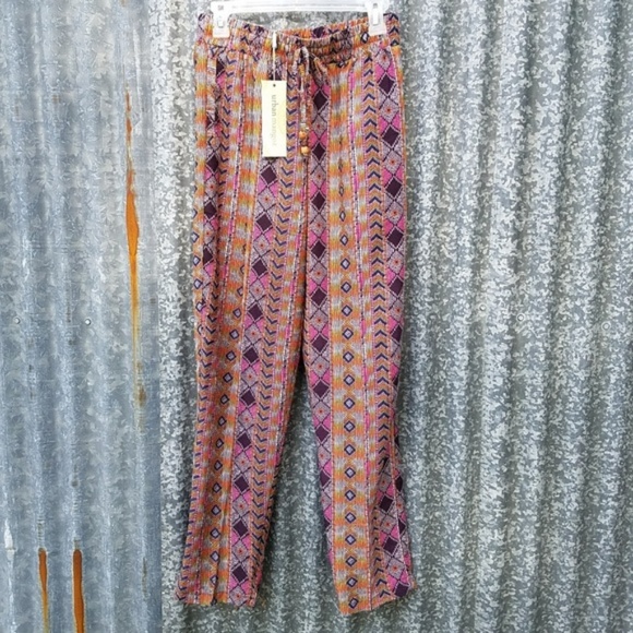 Urban Mango Pants - ⬇️$20 NEW URBAN MANGO High Waisted Aztec Pants